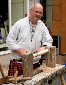 Vorschaubild HolzInForm